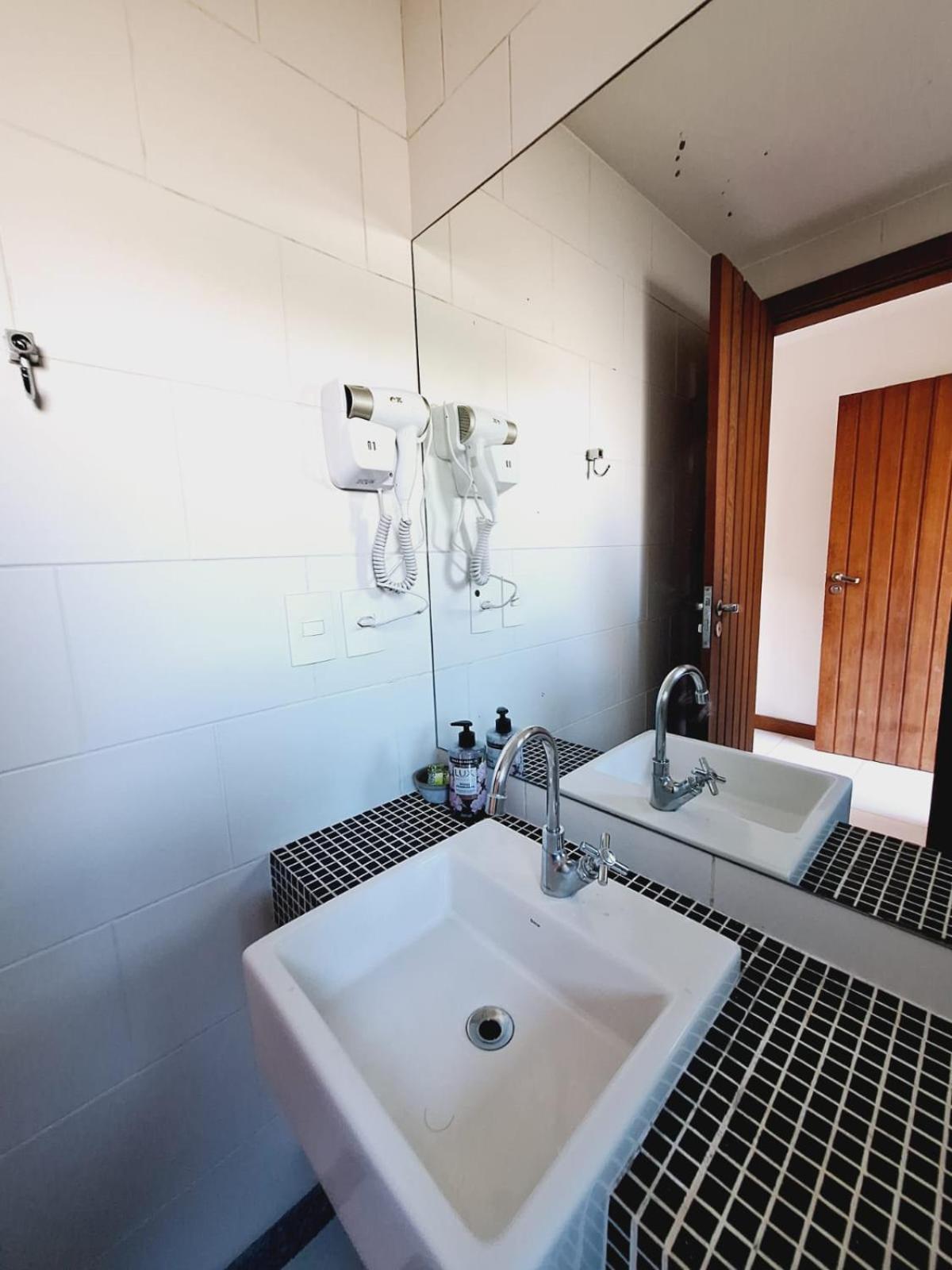 Suite Delicada Centro Buzios エクステリア 写真